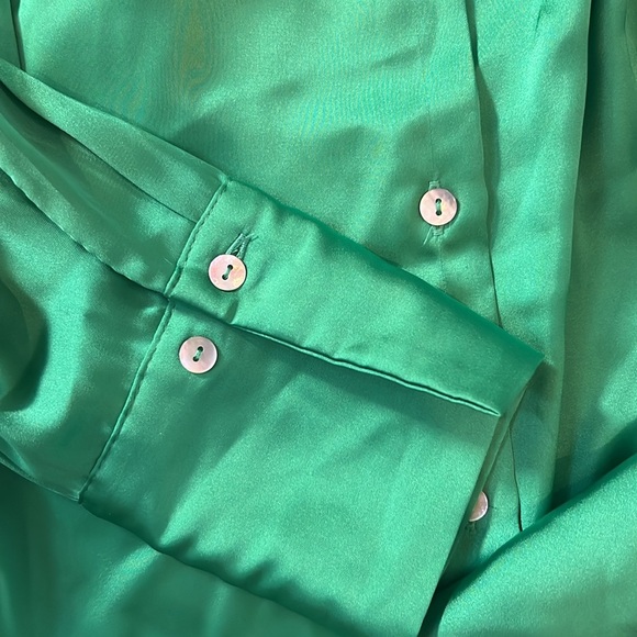 Zara Green Button Blouse - Picture 5 of 5